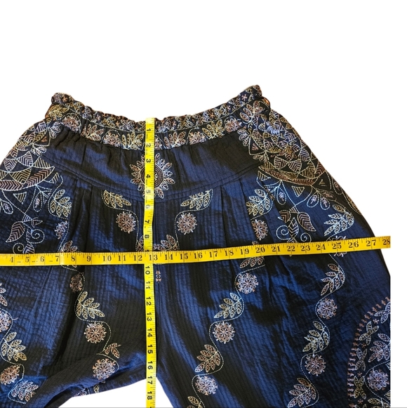 Free People Chic Black Patterned Wide-Leg Pants-Size Medium-NWT - Picture 5 of 17